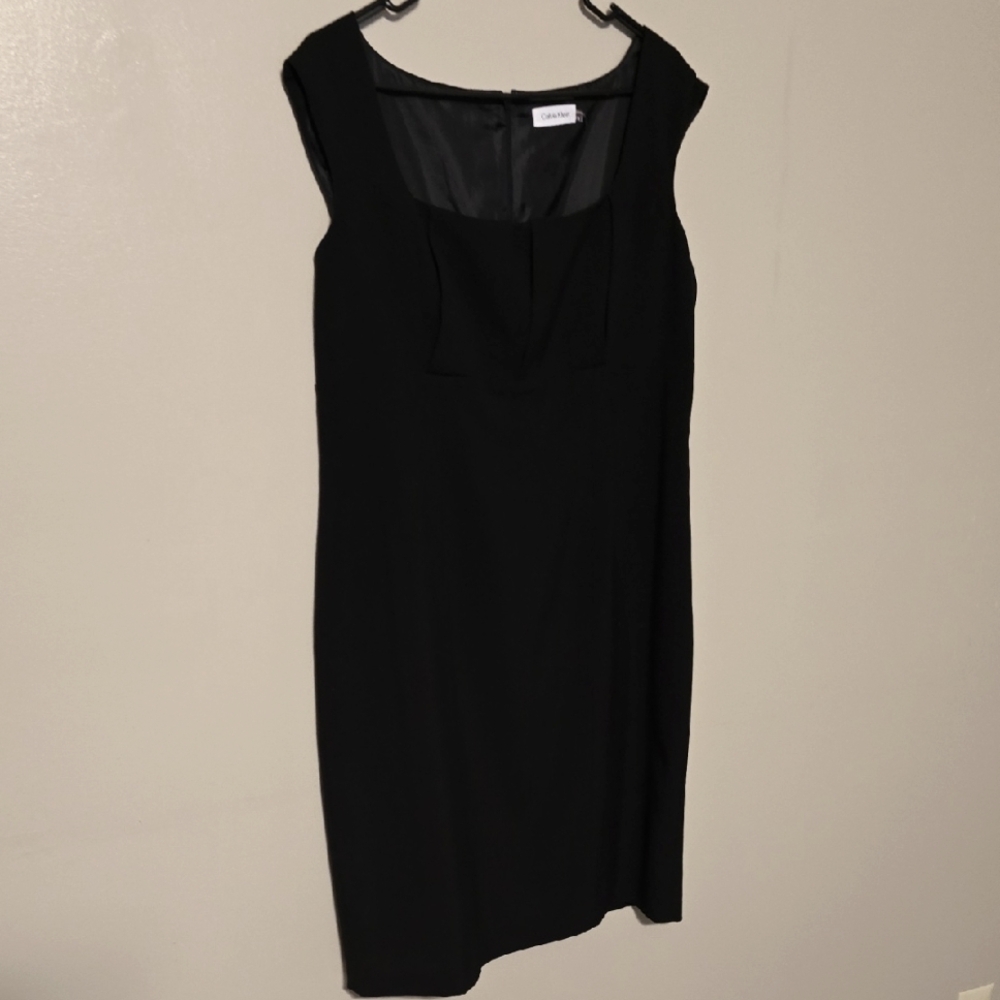 Calvin Klein Black Sheath Style Dress Fully Lined Sleeveless Size 14 Zipper